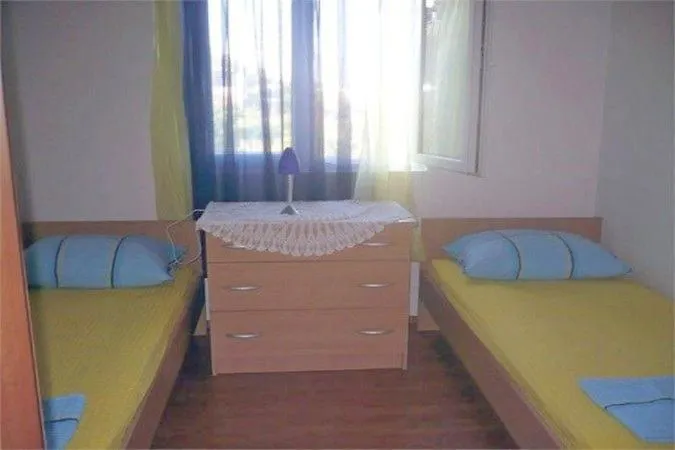 Ruzica فيس
